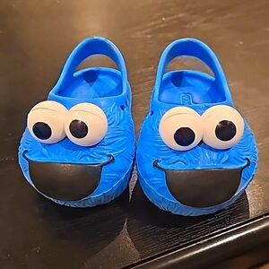 Sesame Street Infant Boys Size 2 Cookie Monster Clogs